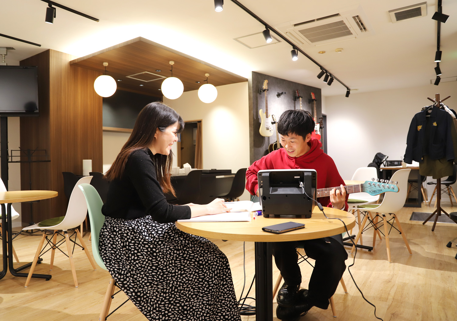 MUZYX立川本店