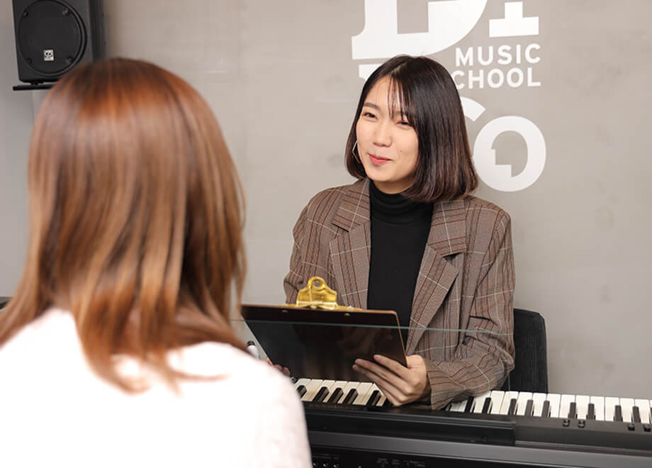 DECO MUSIC SCHOOLでは独自カリキュラムを作成