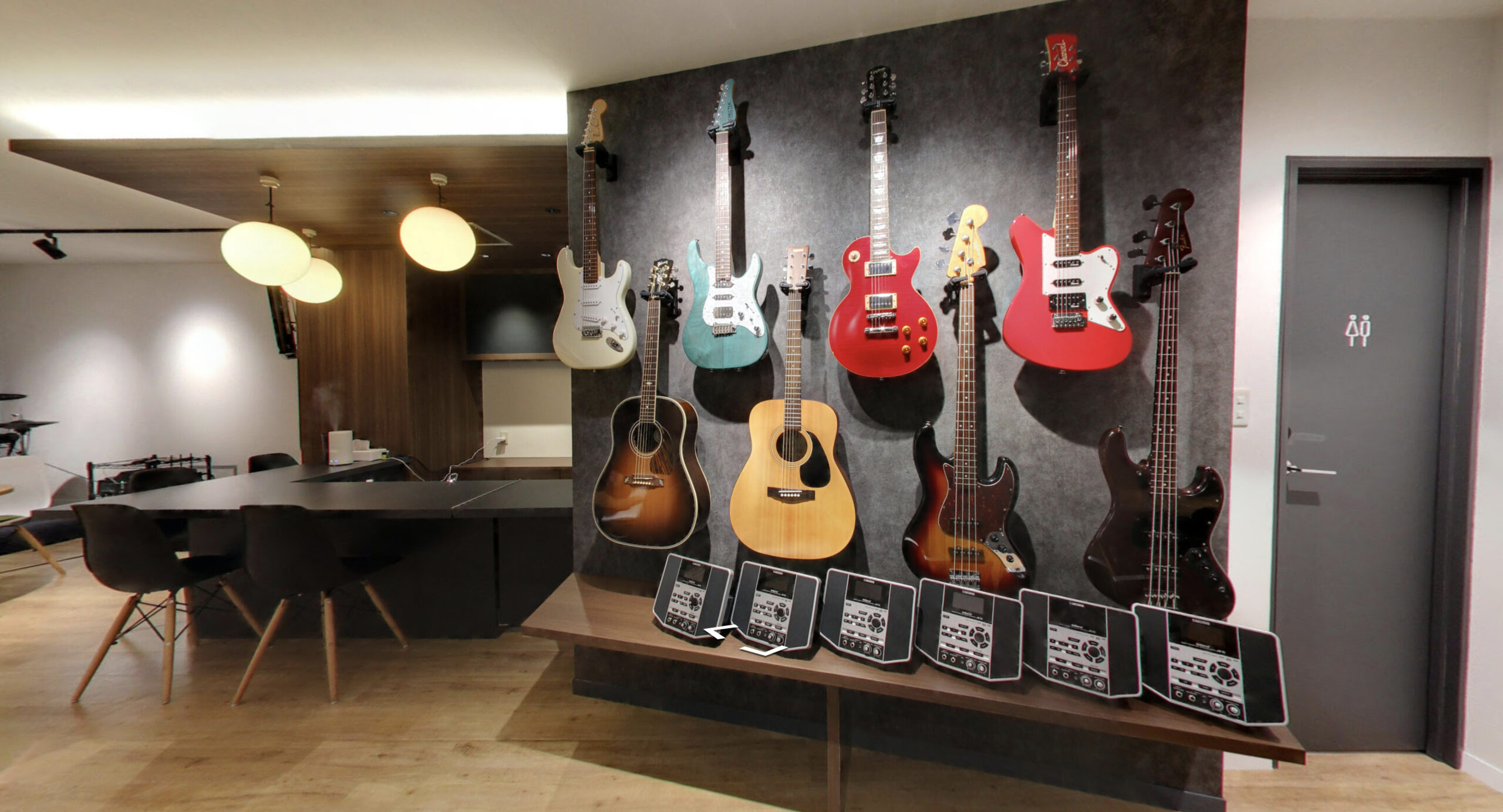 MUZYX吉祥寺本店の内観2