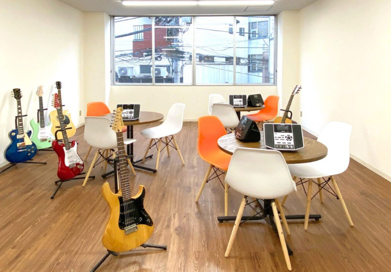 MUZYX立川店の特徴2:最短１ヵ月のレッスンで曲が弾けるようになる！